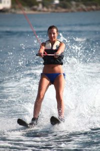 water sports activity holidays waterskiing